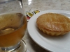 Tortinha de Frango com Requeijão e Guaraná
